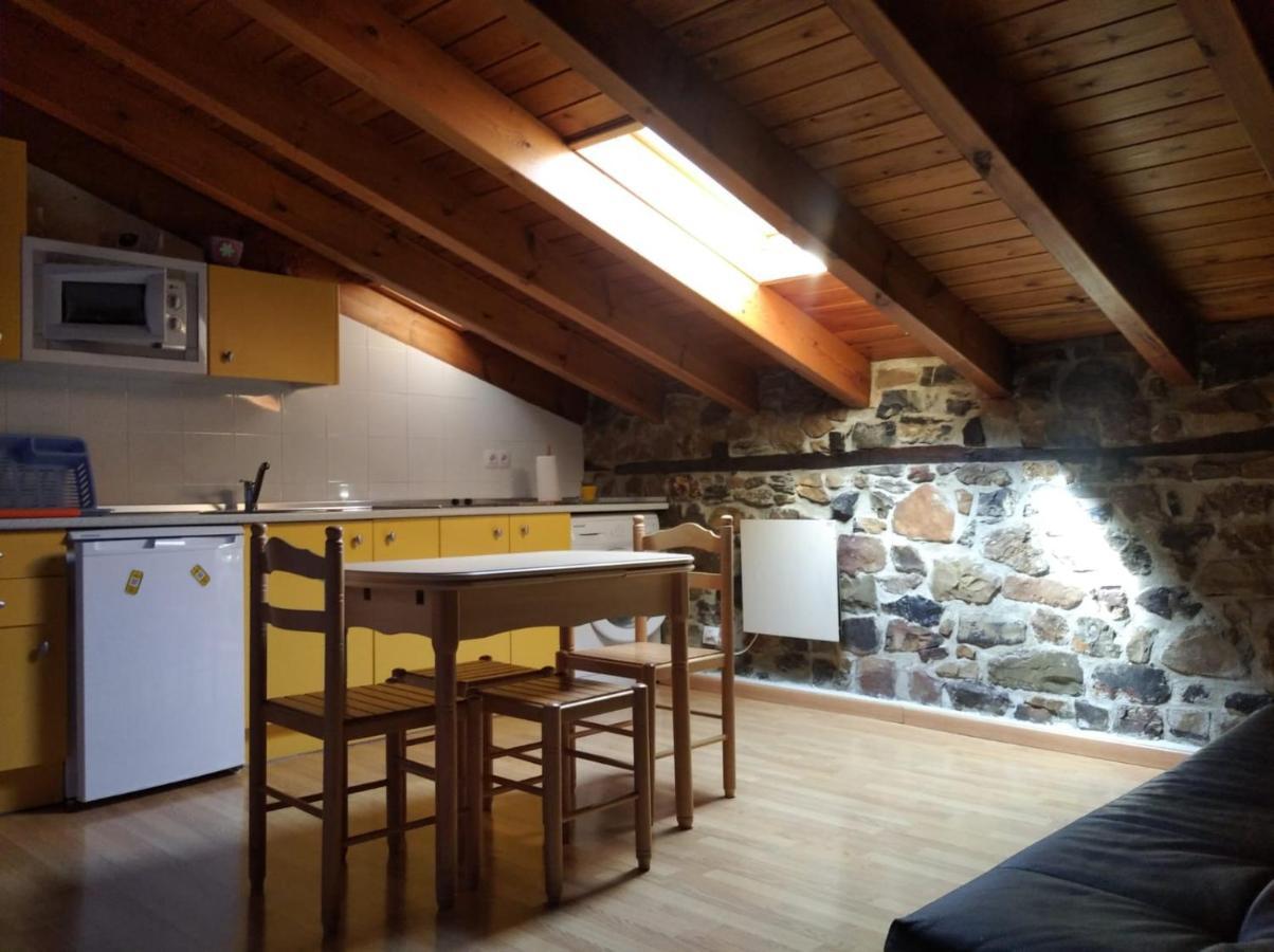 Casa Rural La Barcenilla Herada Exterior photo