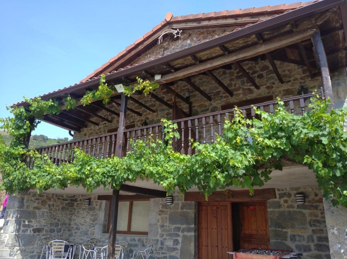 Casa Rural La Barcenilla Herada Exterior photo